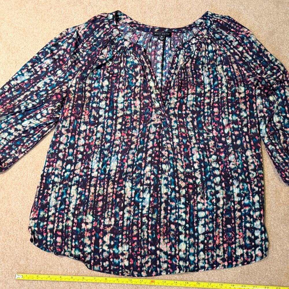 Willi Smith Women's Size M Abstract Print Blouse Multicolor Split Neck Long Slv